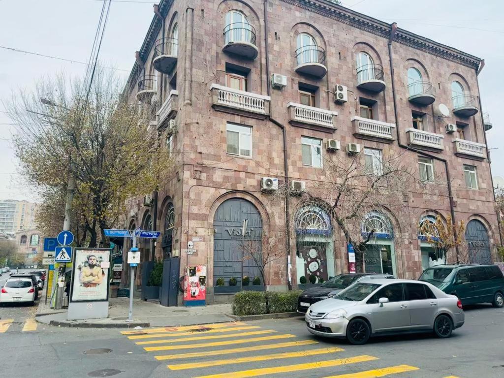 Tumanyan Apartments Ereván Exterior foto